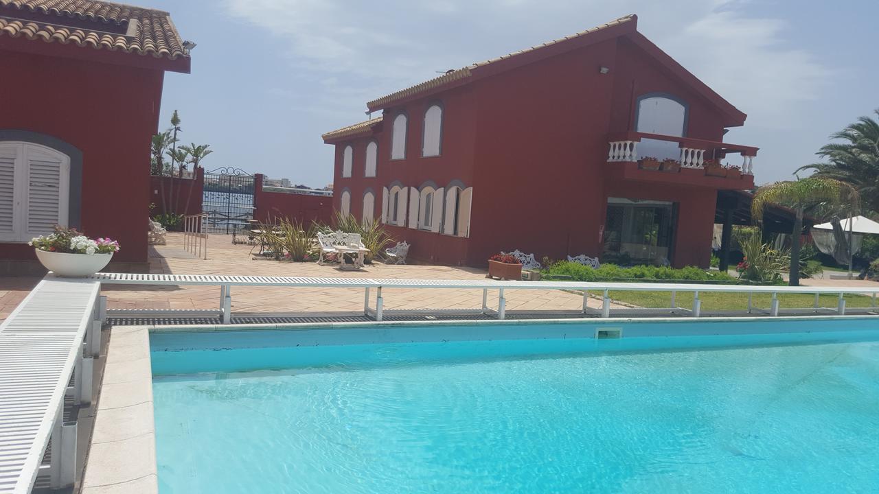 I Giardini Di Giano Bed & Breakfast Torre Faro Luaran gambar